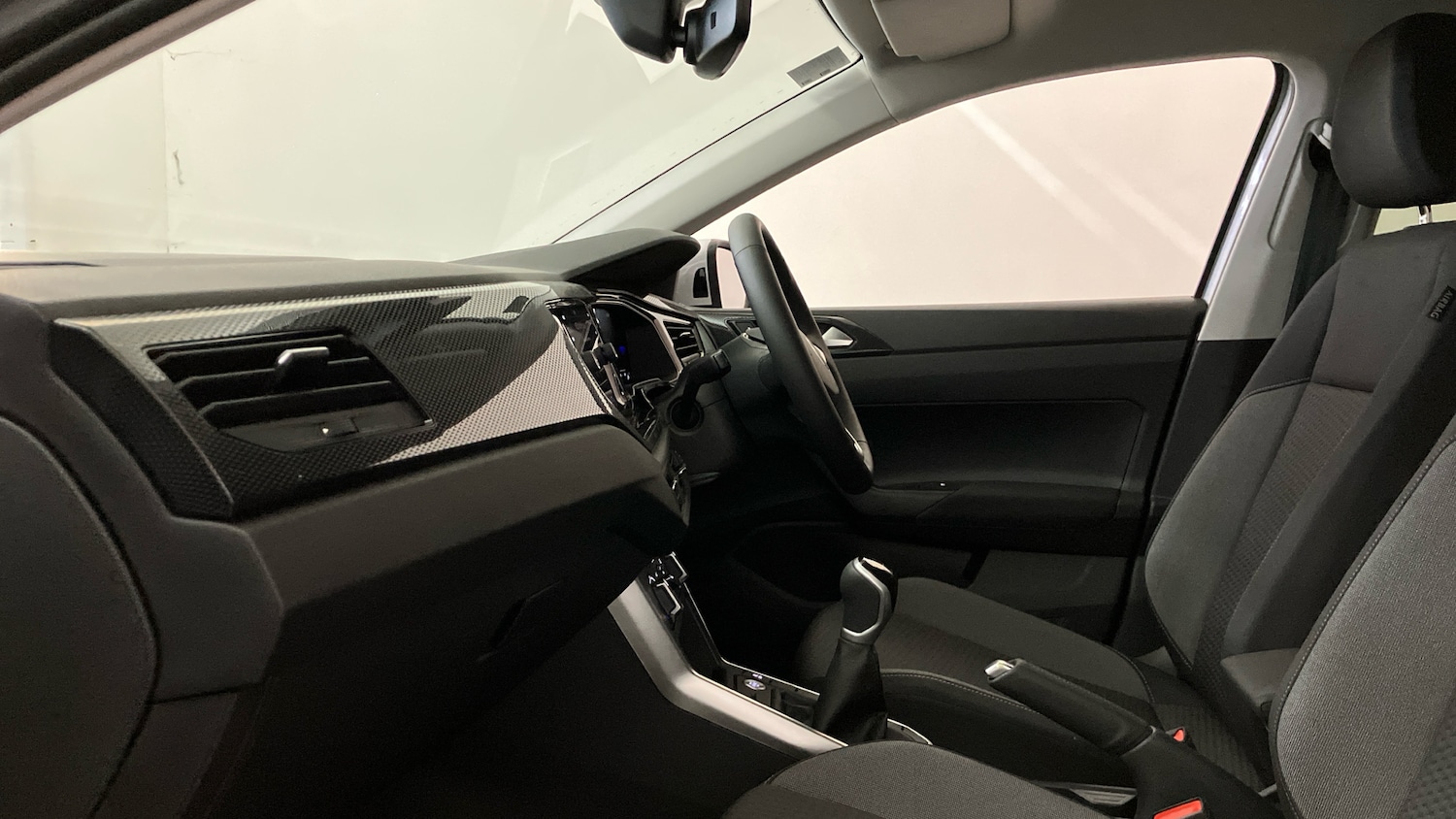 Used Volkswagen Taigo 2025 for sale - 76963190: Photo 23