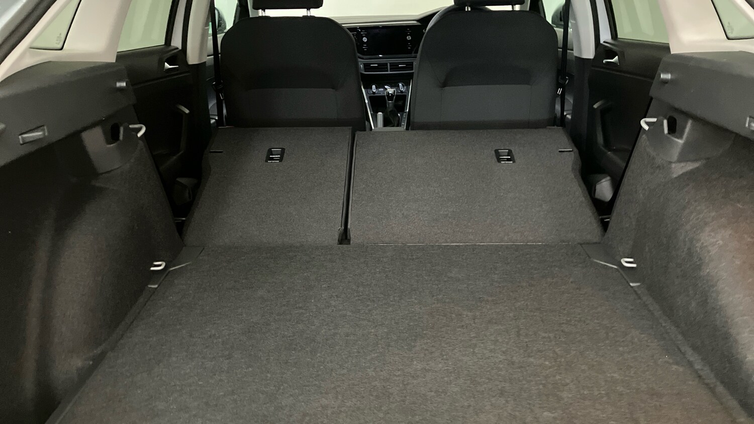 Used Volkswagen Taigo 2025 for sale - 76963190: Photo 36