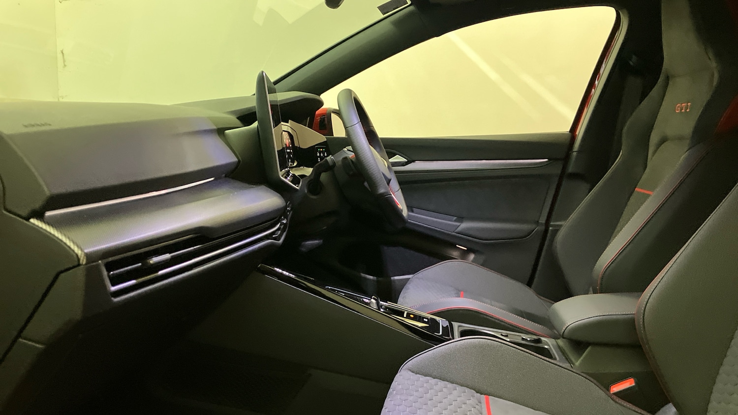 Used Volkswagen Golf 2025 for sale - 76048926: Photo 25