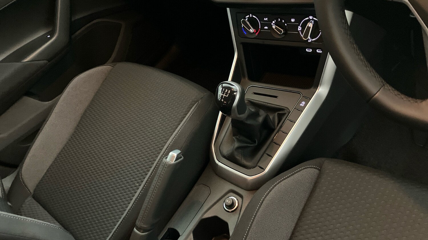 Used Volkswagen Polo 2025 for sale - 76205903: Photo 14