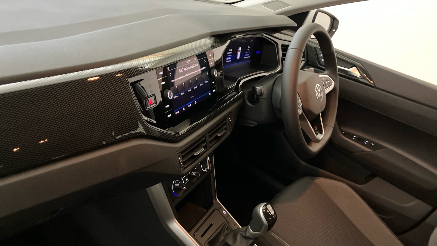 Used Volkswagen Polo 2025 for sale - 76205903: Photo 2