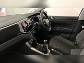 Used Volkswagen Polo 2025 for sale - 76402309: Photo