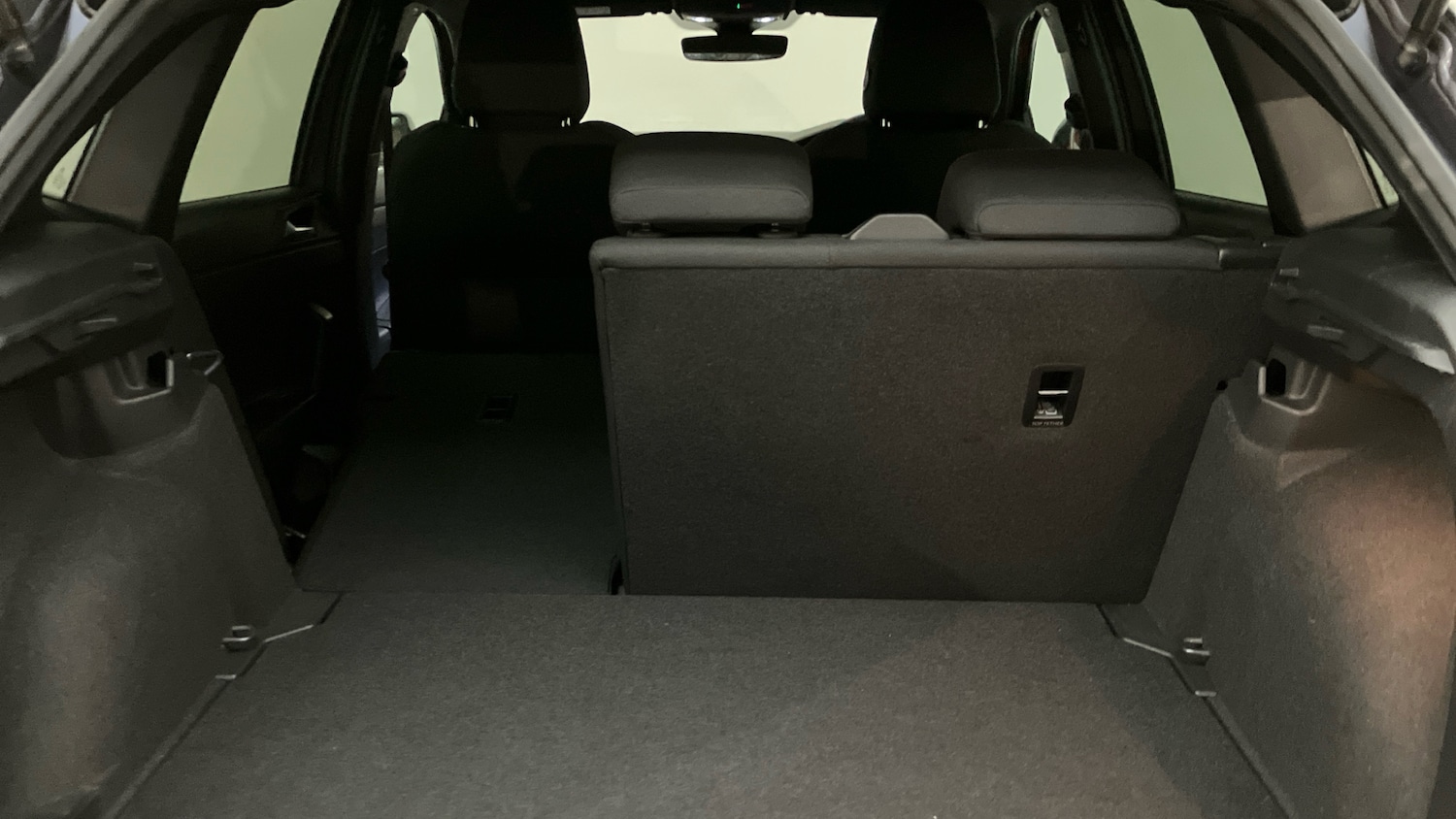 Used Volkswagen Polo 2022 for sale - 76683990: Photo 38