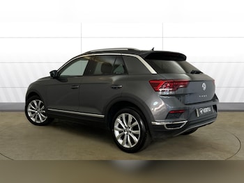 Used Volkswagen T-Roc 2018 for sale - 79137363: Photo