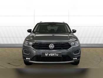 Used Volkswagen T-Roc 2018 for sale - 79137363: Photo