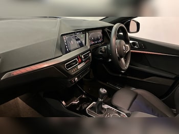 Used BMW 1 Series 2023 for sale - 76532563: Photo