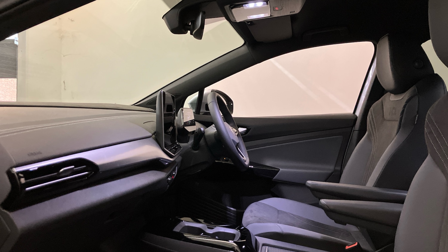 Used Volkswagen ID.4 2025 for sale - 78064328: Photo 24