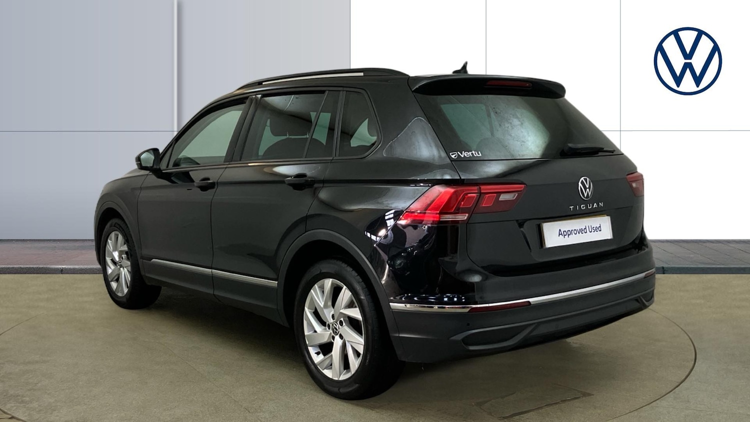 Used Volkswagen Tiguan 2020 for sale - 77324385: Photo 3