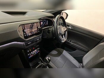 Used Volkswagen T-Cross 2022 for sale - 77489862: Photo