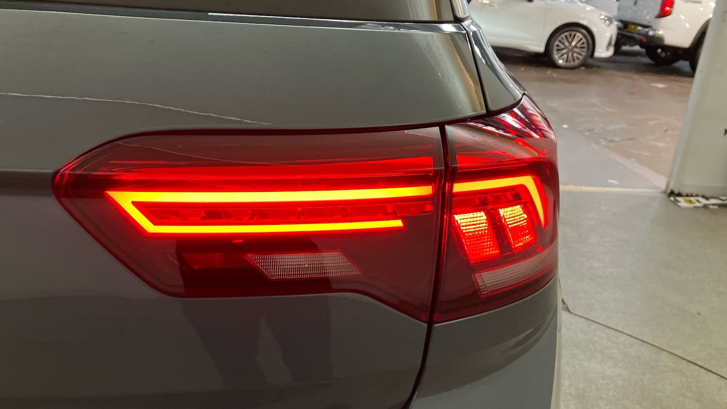 Used Volkswagen T-Roc 2023 for sale - 75955932: Photo 34