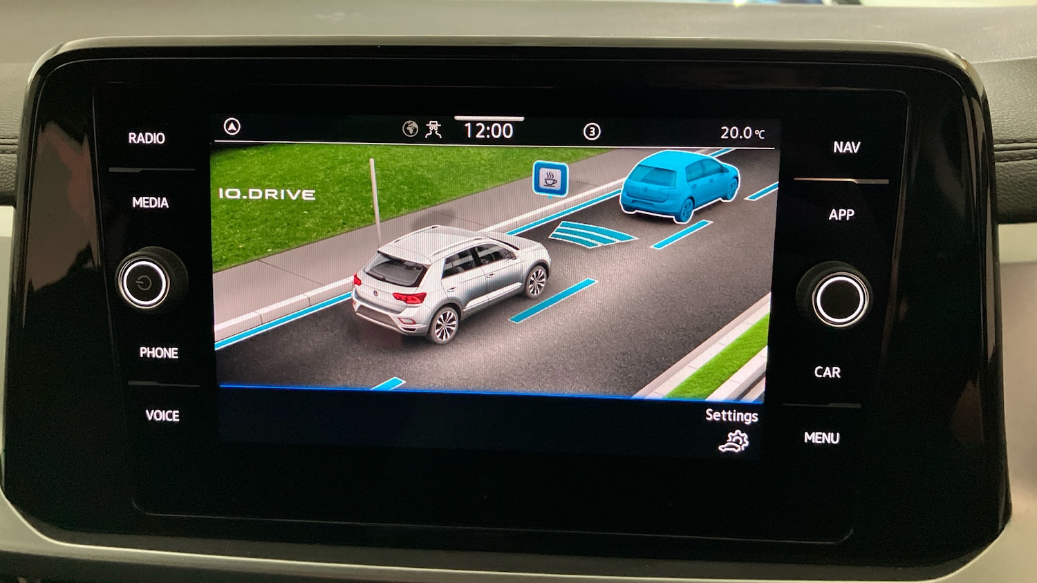 Used Volkswagen T-Roc 2023 for sale - 75955932: Photo 44