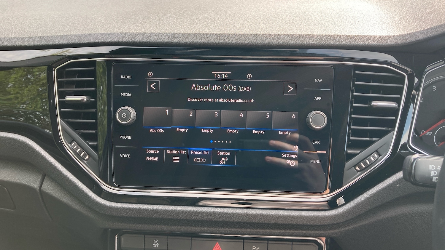 Used Volkswagen T-Roc 2021 for sale - 76598491: Photo 12