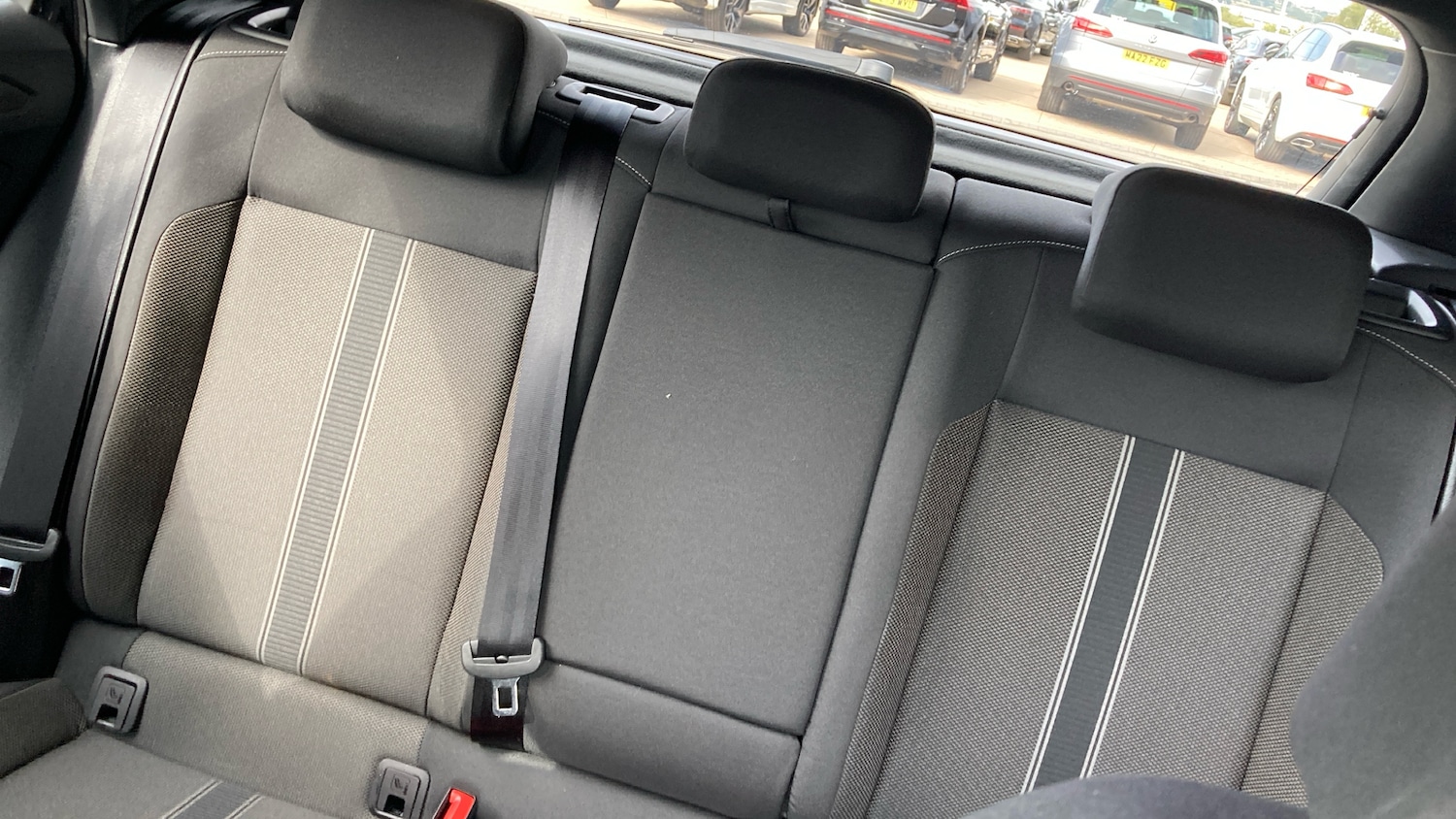 Used Volkswagen T-Roc 2021 for sale - 76598491: Photo 16