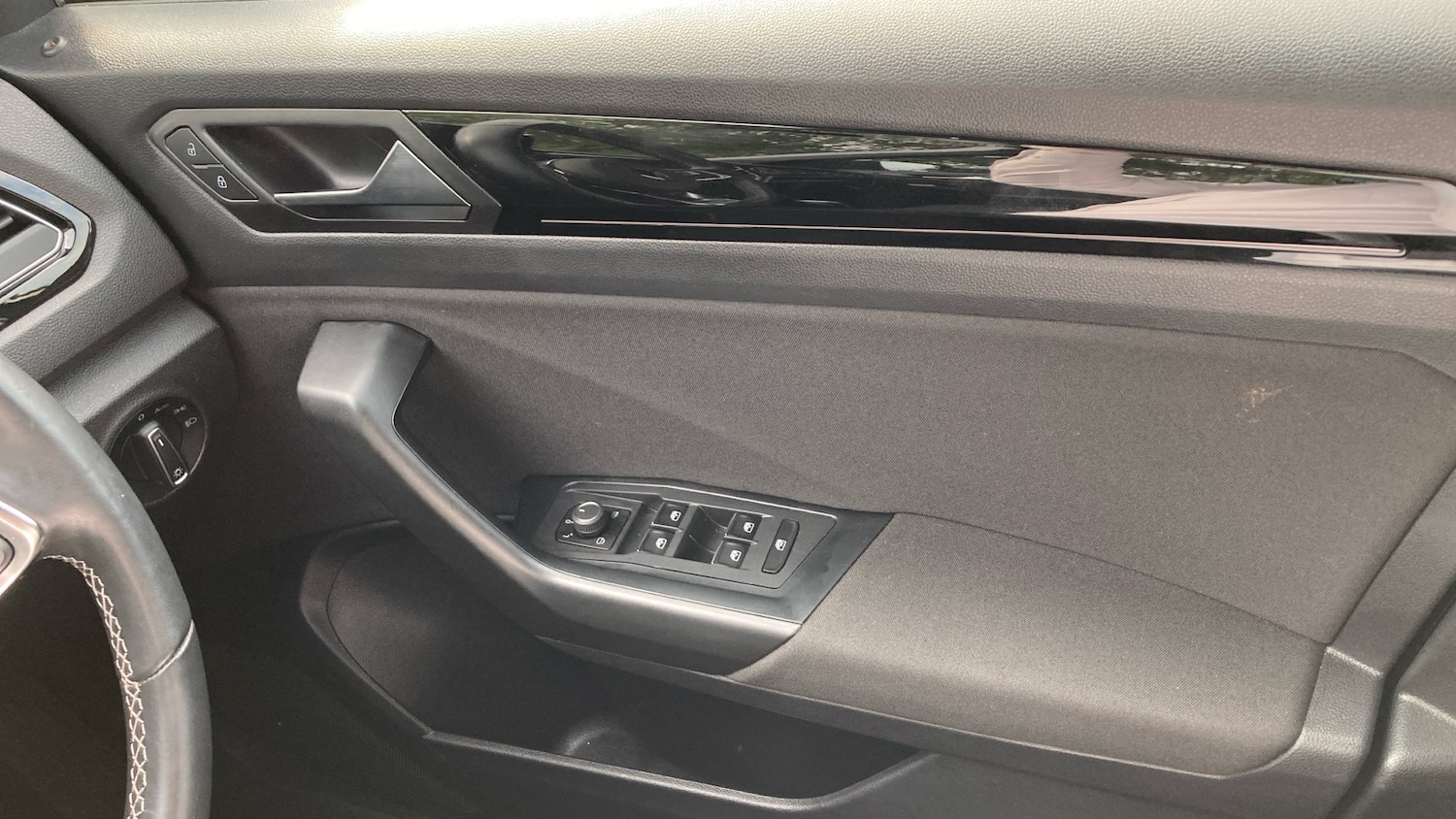 Used Volkswagen T-Roc 2021 for sale - 76598491: Photo 19