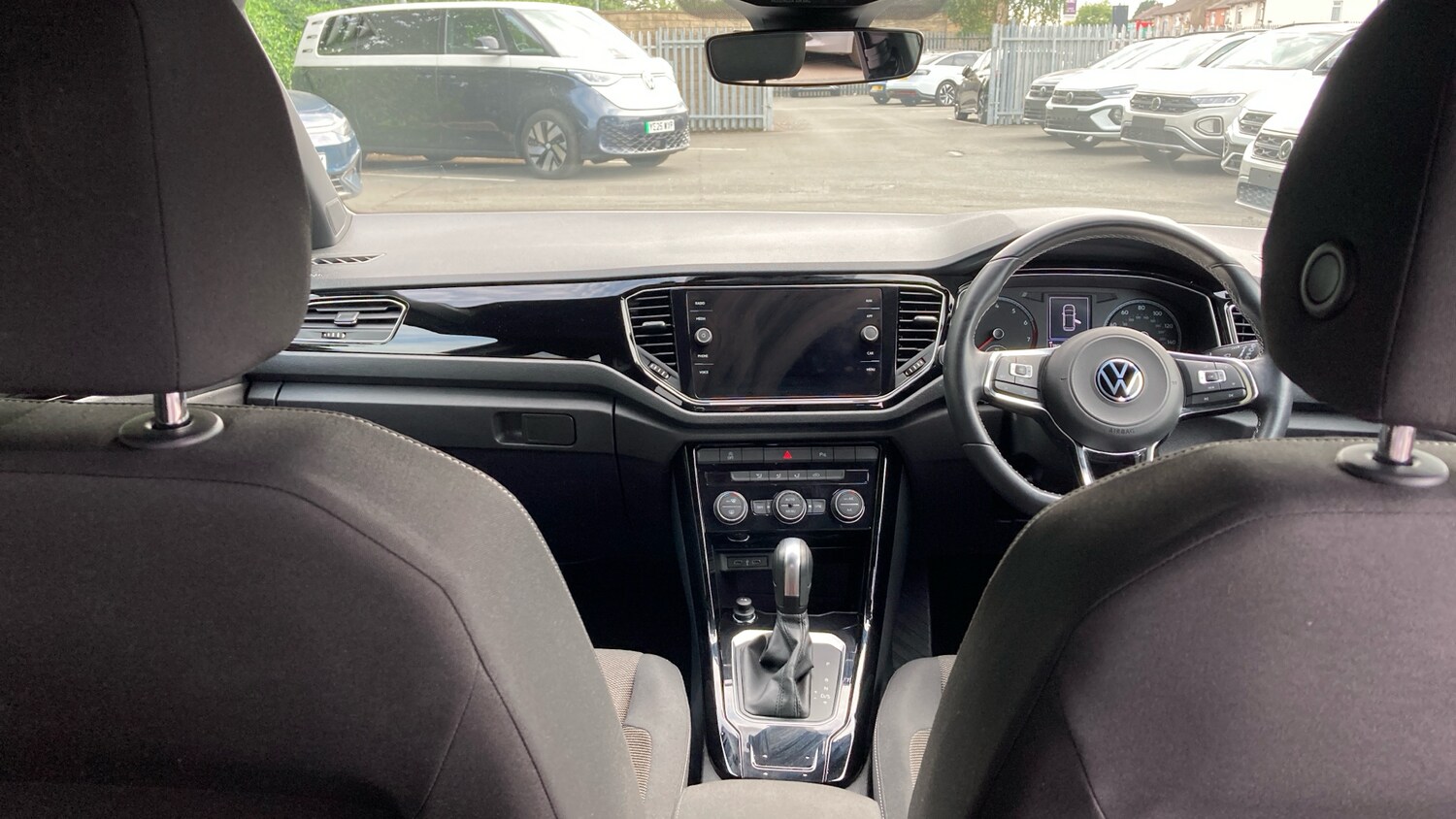 Used Volkswagen T-Roc 2021 for sale - 76598491: Photo 30