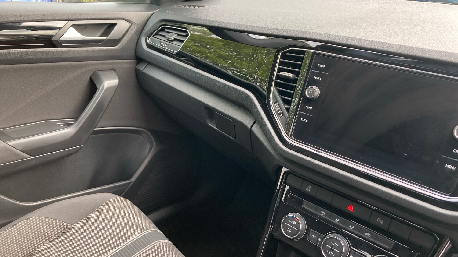 Used Volkswagen T-Roc 2021 for sale - 76598491: Photo 39