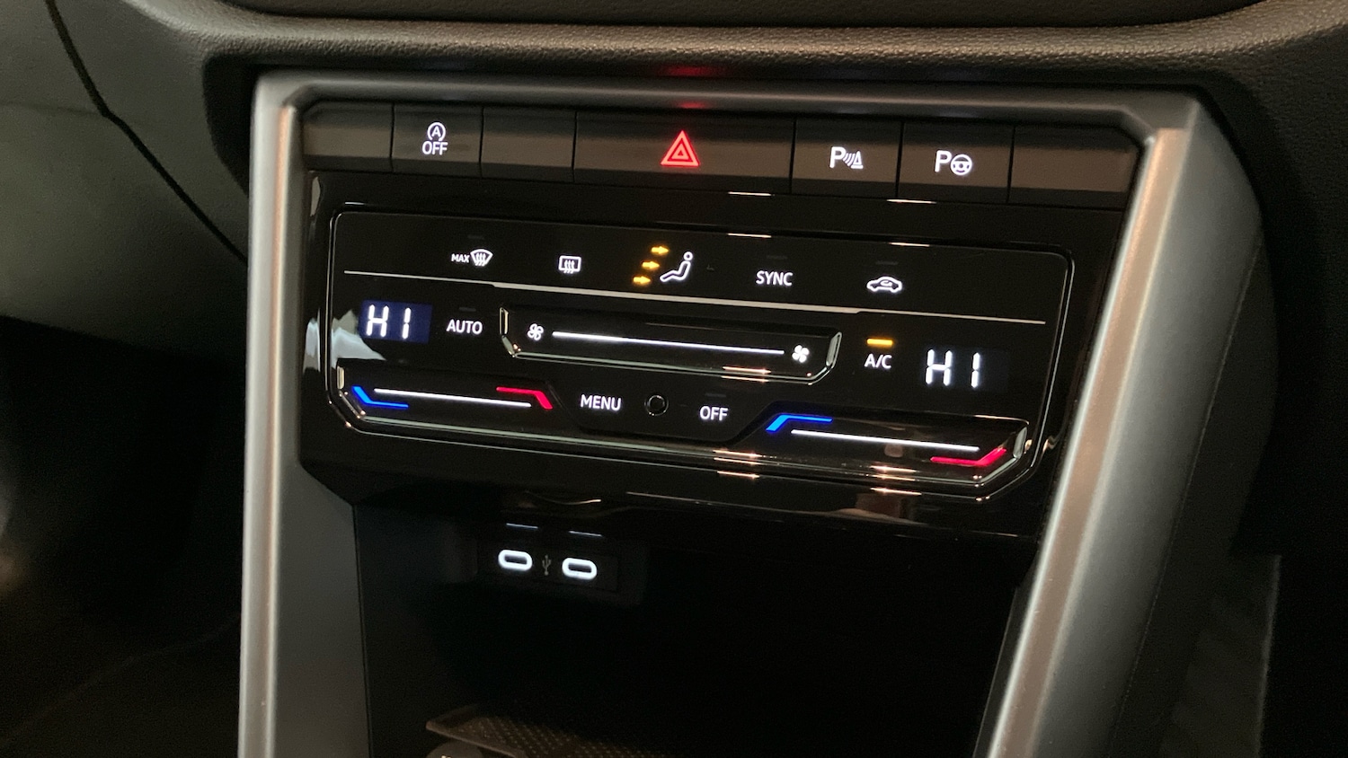 Used Volkswagen T-Roc 2023 for sale - 76101262: Photo 13