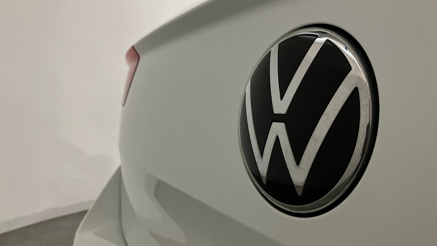 Used Volkswagen T-Roc 2023 for sale - 76101262: Photo 26