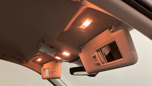 Used Volkswagen T-Roc 2023 for sale - 76101262: Photo 32