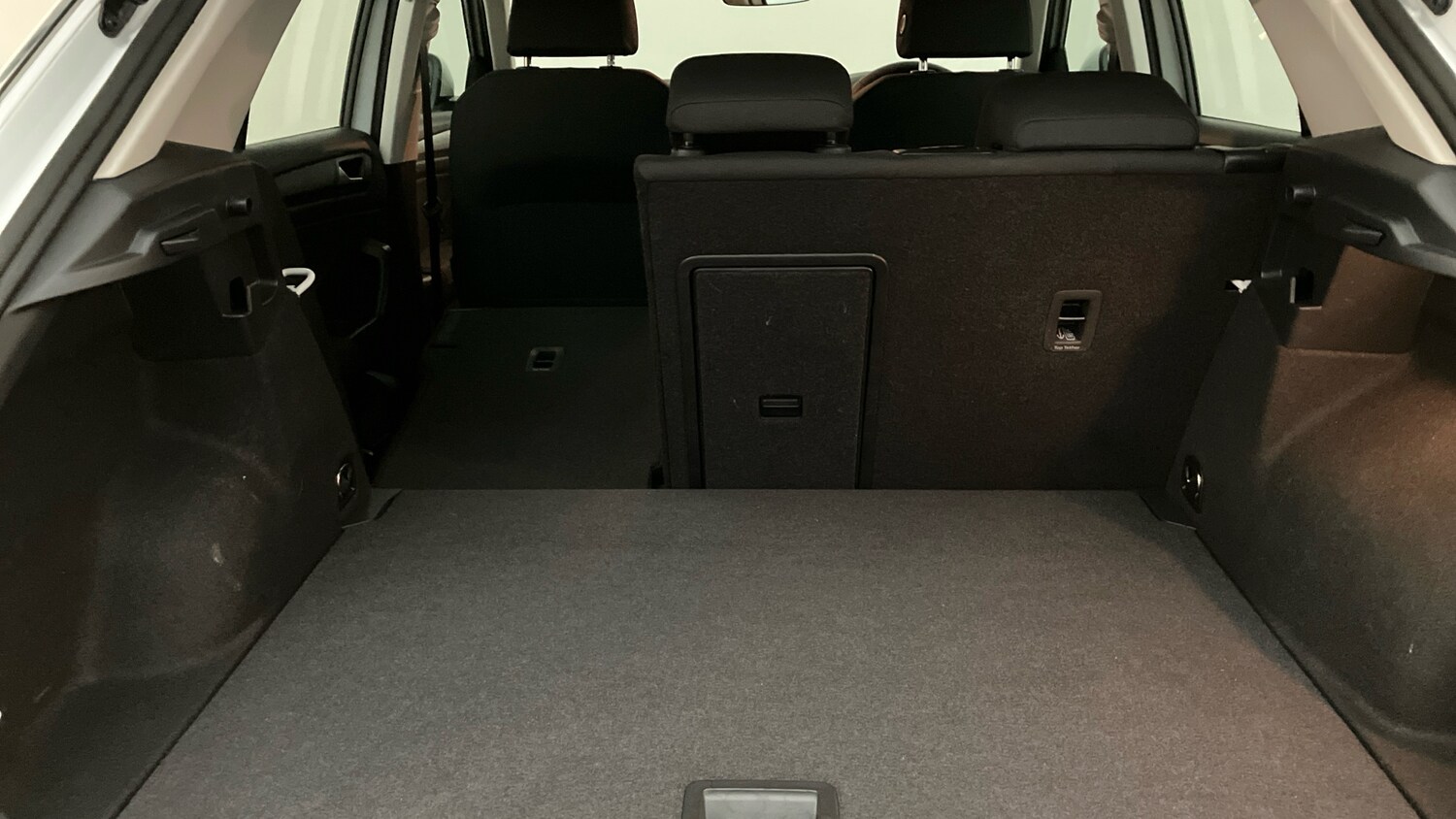 Used Volkswagen T-Roc 2023 for sale - 76101262: Photo 37