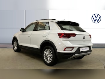 Used Volkswagen T-Roc 2023 for sale - 76101262: Photo 3
