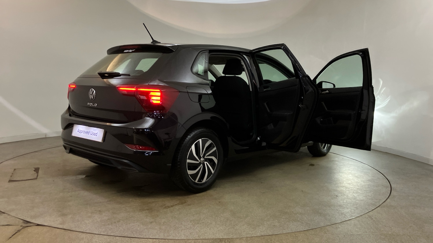 Used Volkswagen Polo 2022 for sale - 76220674: Photo 45