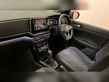 Used Volkswagen T-Cross 2024 for sale - 78510563: Photo
