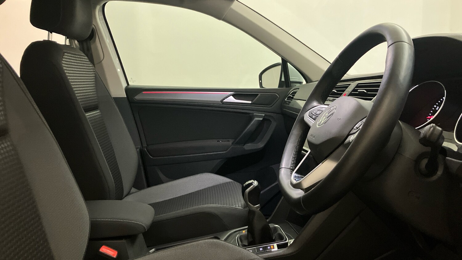 Used Volkswagen Tiguan 2022 for sale - 77790083: Photo 15