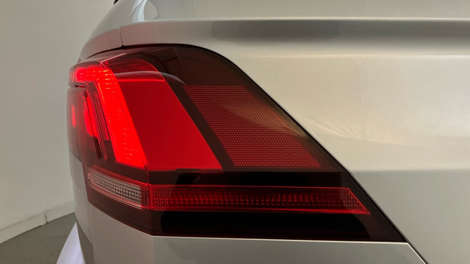 Used Volkswagen Tiguan 2024 for sale - 76450227: Photo 28