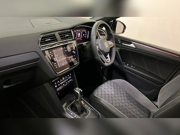 Used Volkswagen Tiguan 2024 for sale - 76450227: Photo