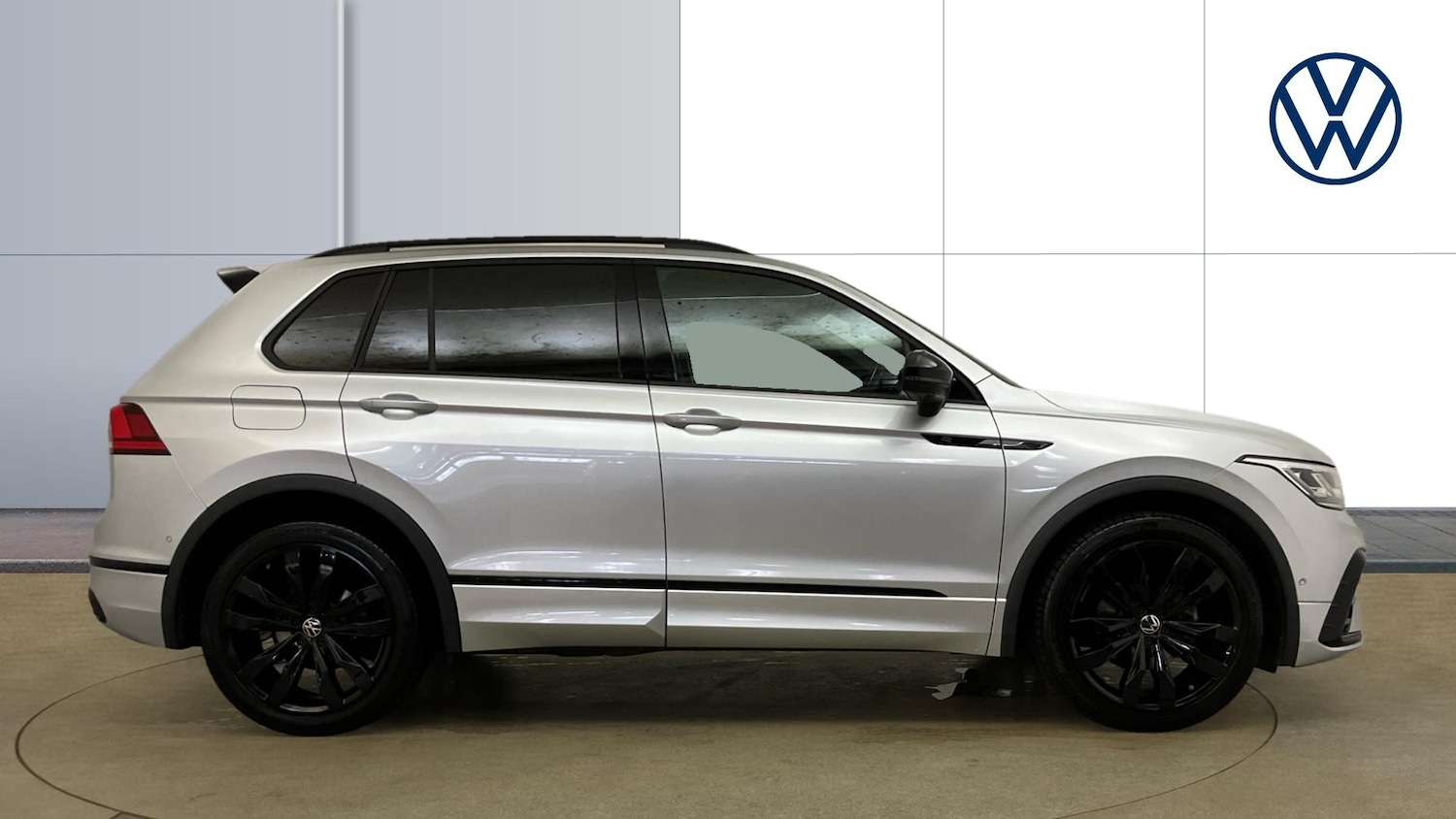 Used Volkswagen Tiguan 2024 for sale - 76450227: Photo 4