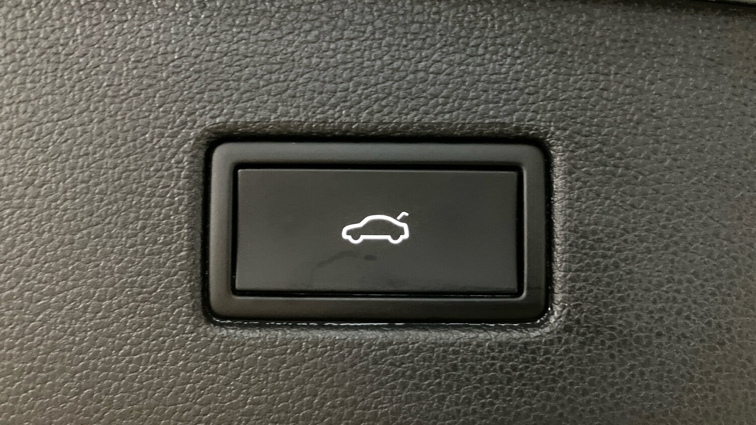 Used Volkswagen Tiguan 2024 for sale - 76450227: Photo 43