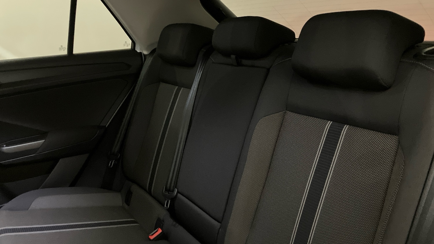 Used Volkswagen T-Roc 2018 for sale - 77288937: Photo 16