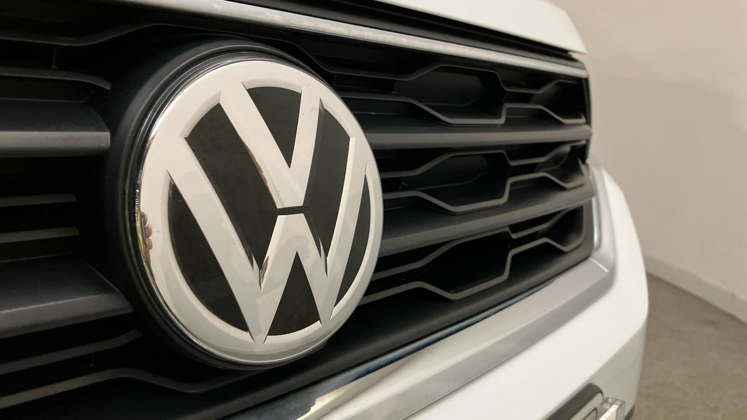 Used Volkswagen T-Roc 2018 for sale - 77288937: Photo 28