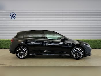 Used Volkswagen Golf 2025 for sale - 77883748: Photo