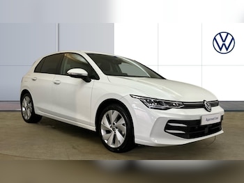 Used Volkswagen Golf 2024 for sale - 76354911: Photo