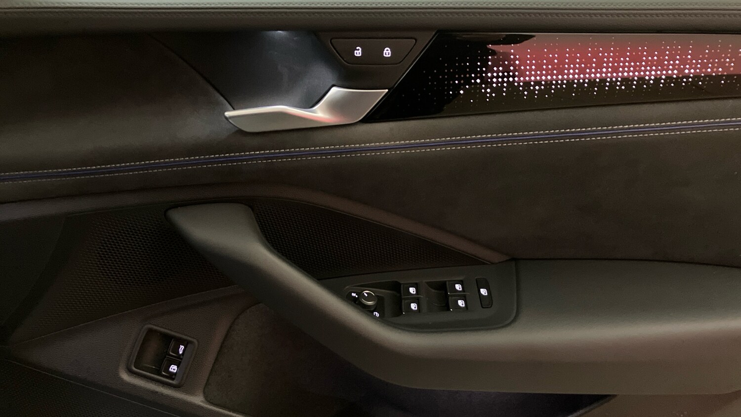 Used Volkswagen Passat 2025 for sale - 76696877: Photo 19