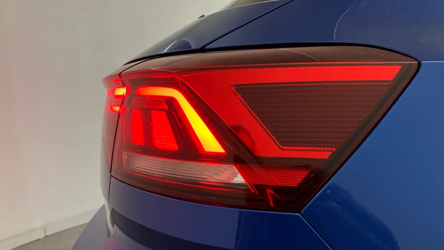 Used Volkswagen T-Roc 2021 for sale - 76564916: Photo 26