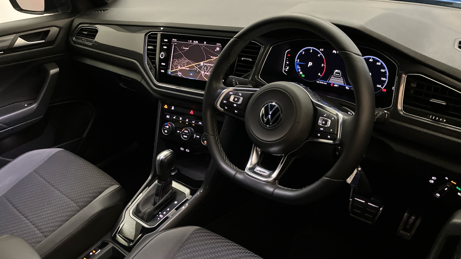 Used Volkswagen T-Roc 2021 for sale - 76564916: Photo 6