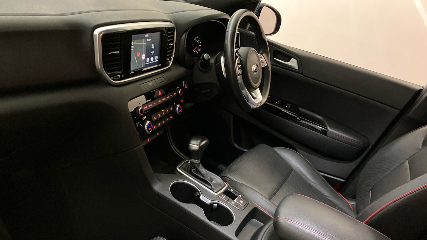 Used Kia Sportage 2019 for sale - 77151033: Photo 2