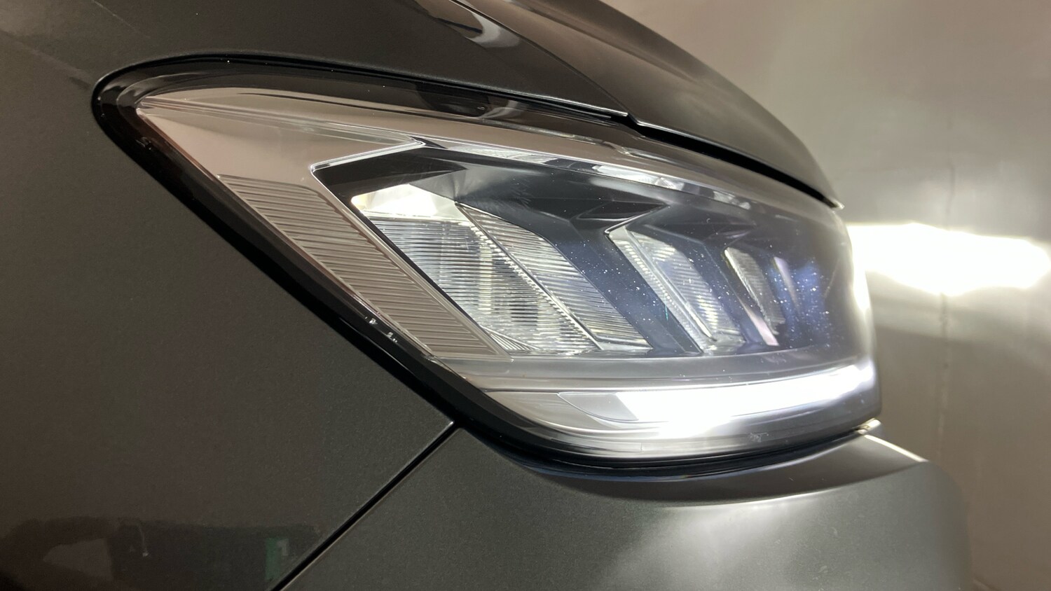 Used Volkswagen T-Roc 2025 for sale - 76796794: Photo 33