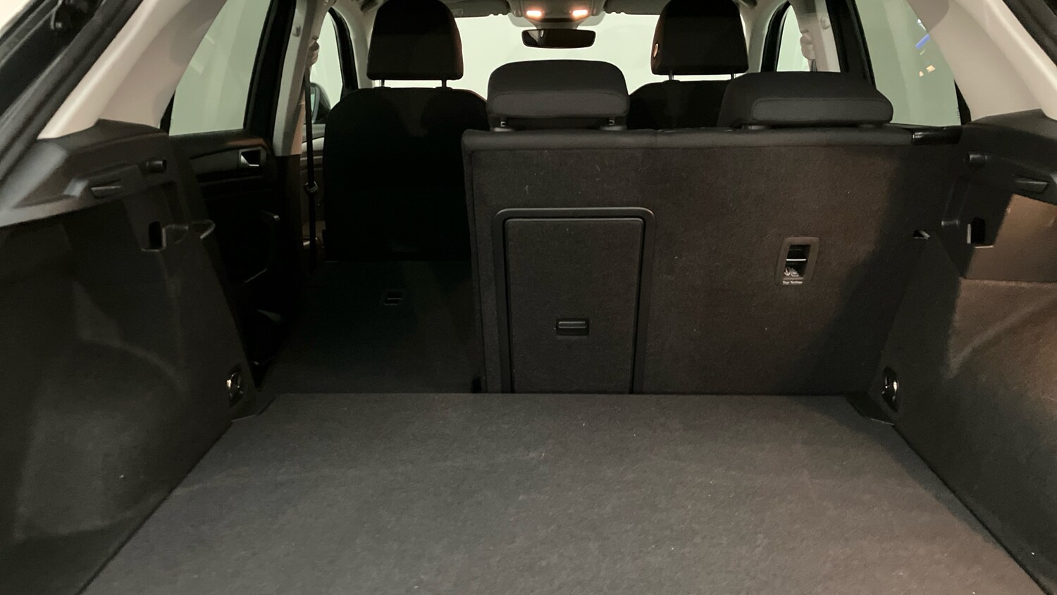 Used Volkswagen T-Roc 2025 for sale - 76796794: Photo 36