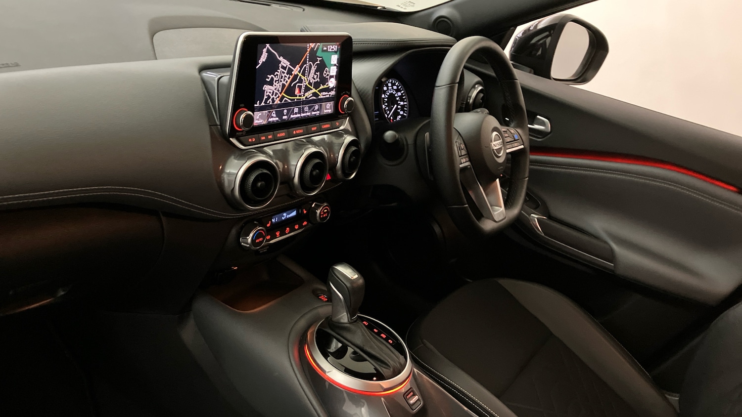 Used Nissan Juke 2021 for sale - 76253083: Photo 2