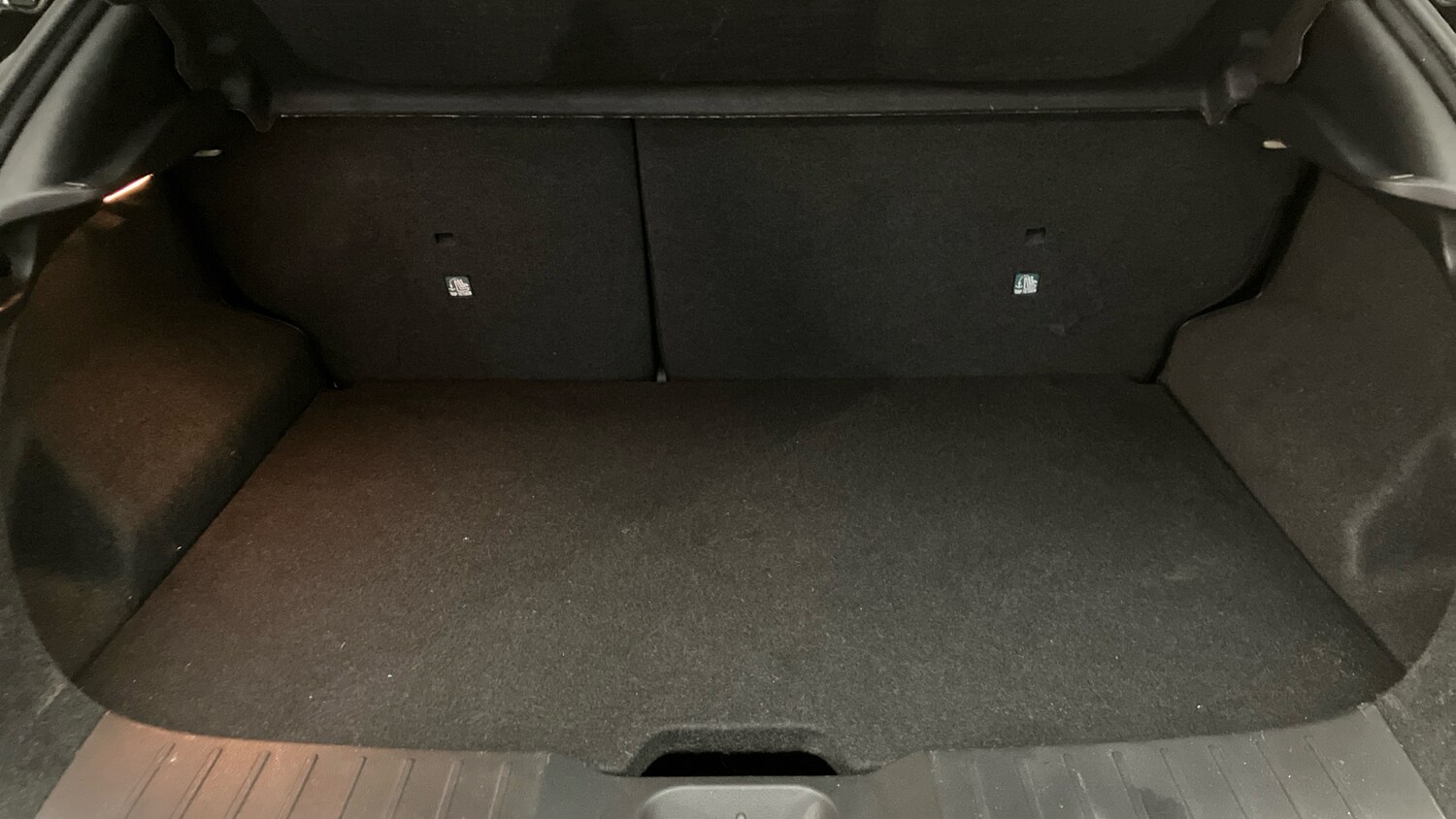 Used Nissan Juke 2021 for sale - 76253083: Photo 20