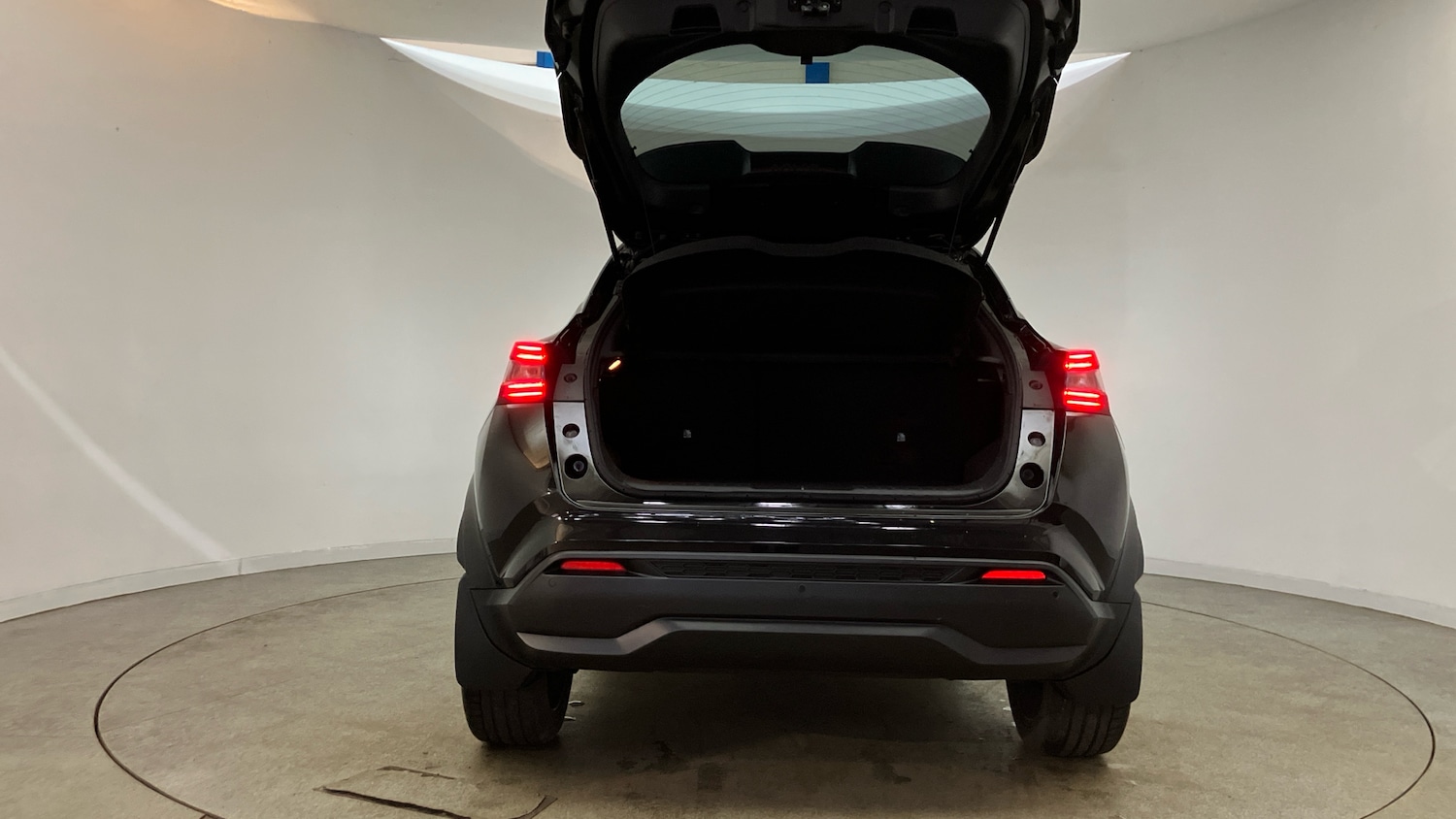 Used Nissan Juke 2021 for sale - 76253083: Photo 41