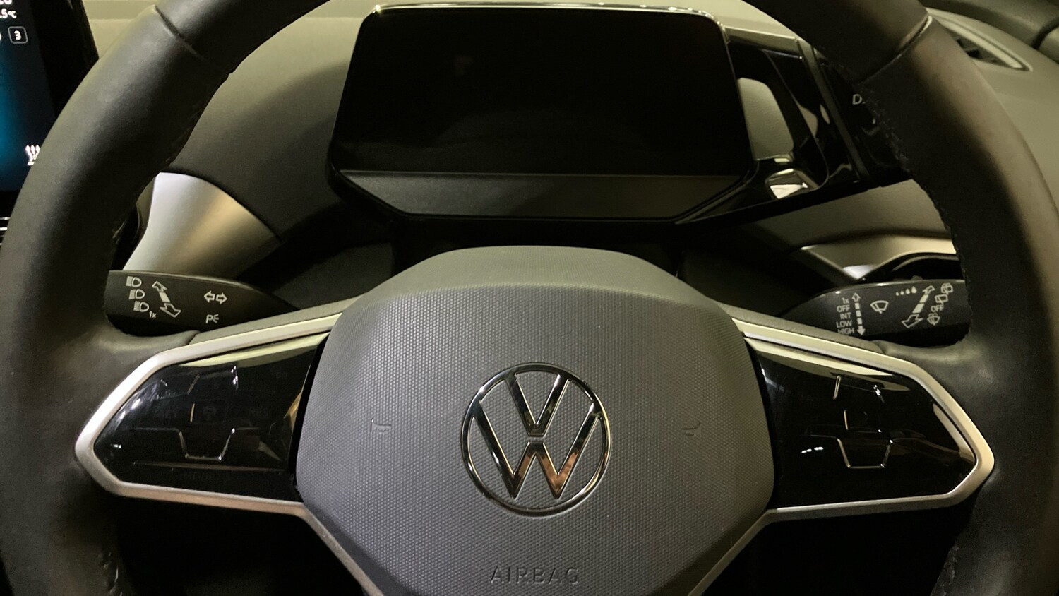 Used Volkswagen ID.4 2022 for sale - 76882329: Photo 10