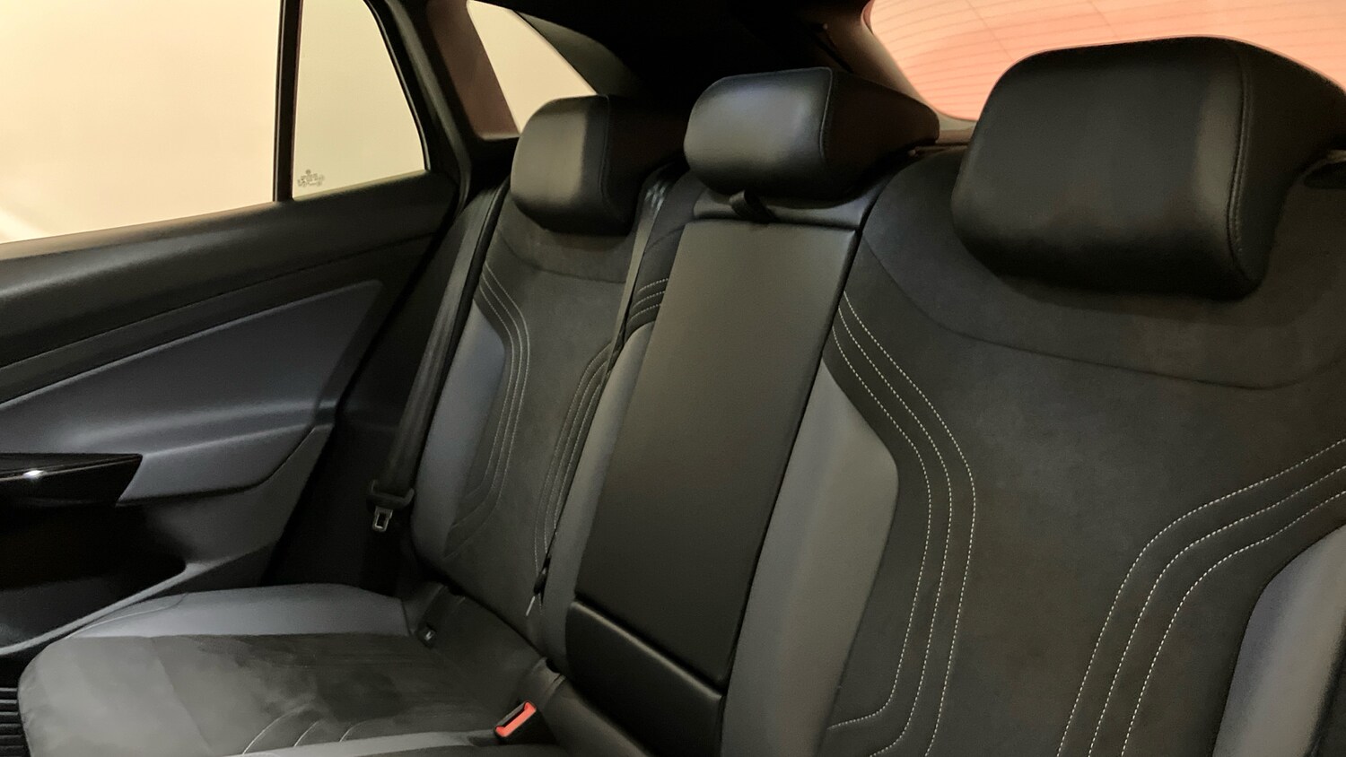 Used Volkswagen ID.4 2022 for sale - 76882329: Photo 16