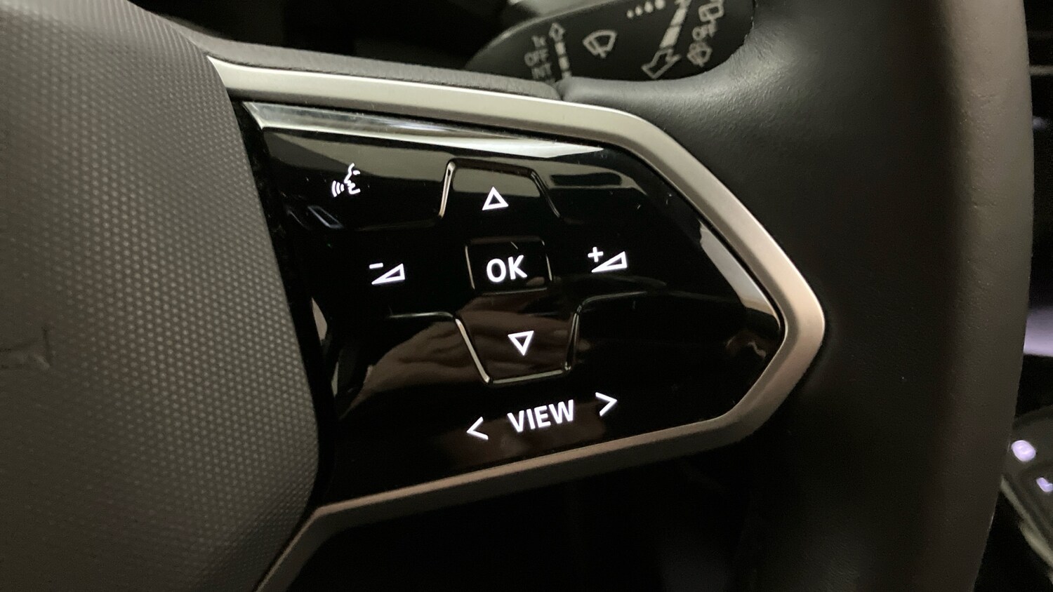 Used Volkswagen ID.4 2022 for sale - 76882329: Photo 18