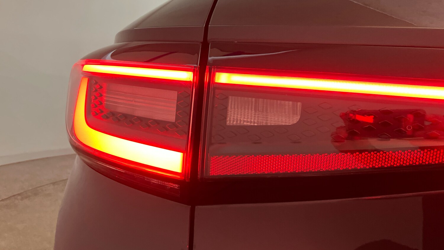 Used Volkswagen ID.4 2022 for sale - 76882329: Photo 32