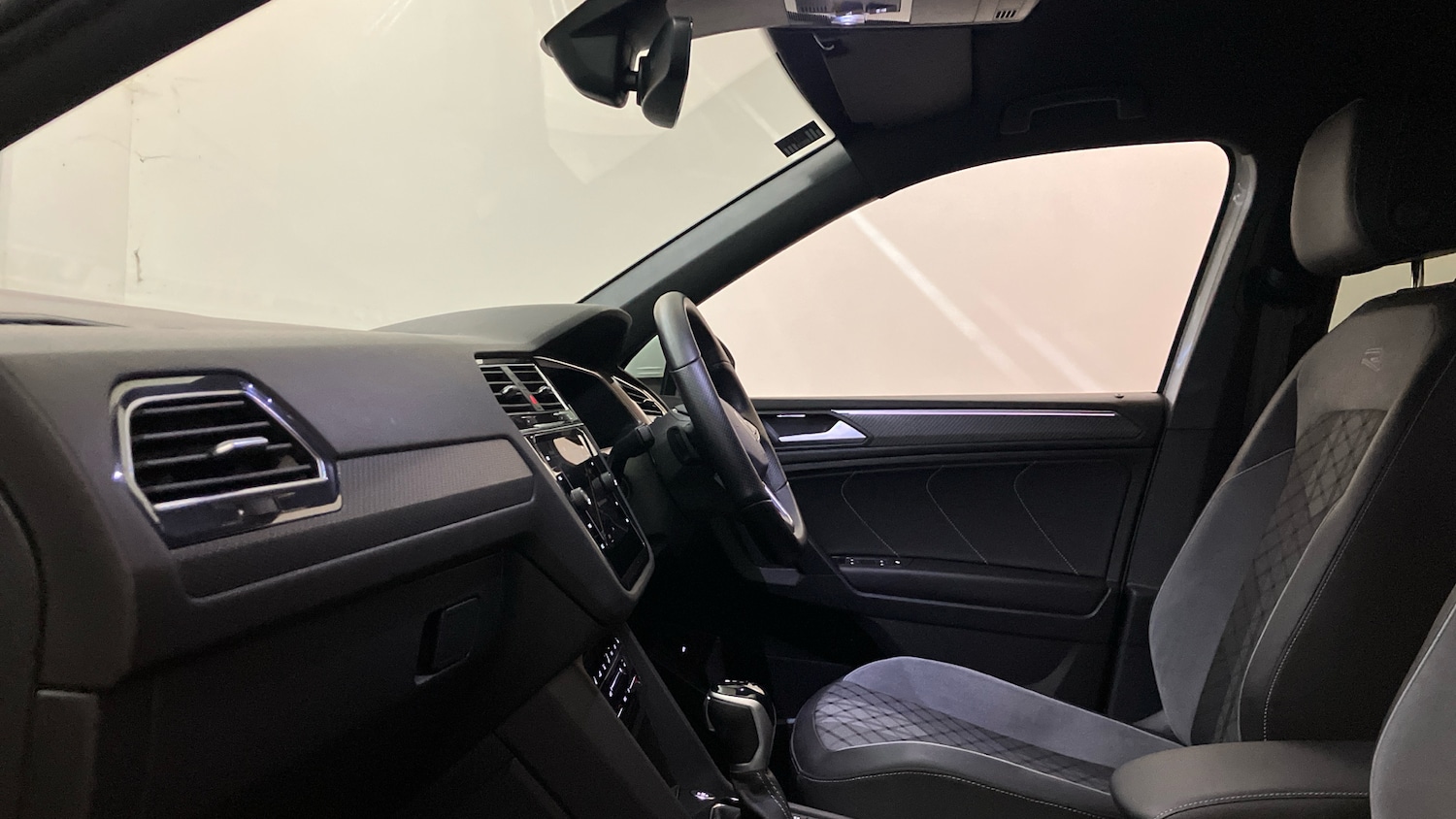Used Volkswagen Tiguan Allspace 2023 for sale - 76048923: Photo 23